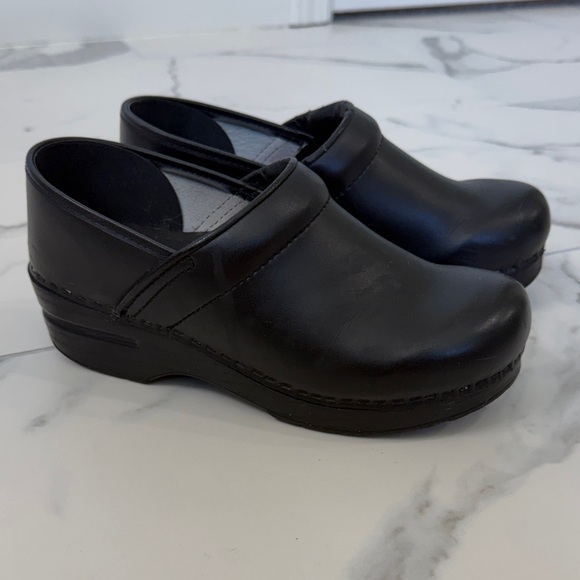 Dansko Clogs - Picture 2 of 10
